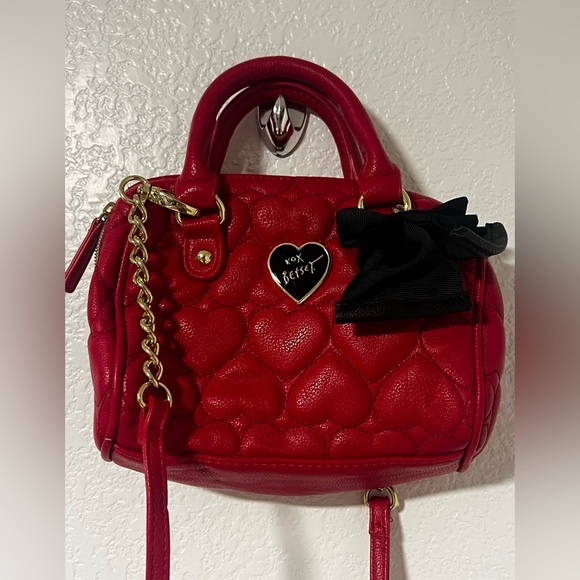 Betsey Johnson Red Heart Mini Bag with Black Bow - Picture 1 of 8